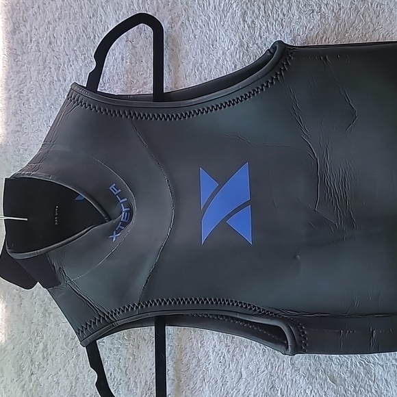 XTERRA women’s Small Long wetsuit blue logo - Picture 6 of 12